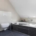 Apartamento To Hus An't Water