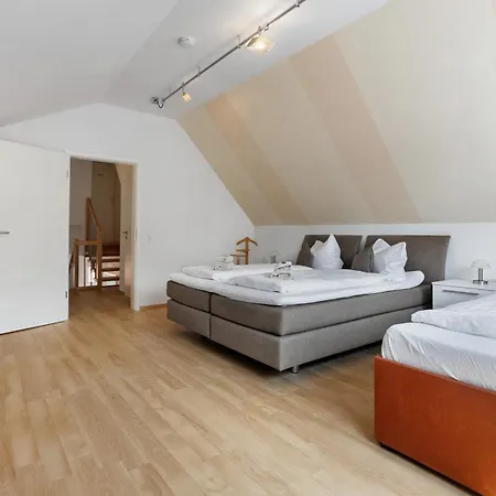 To Hus An't Water 公寓 *