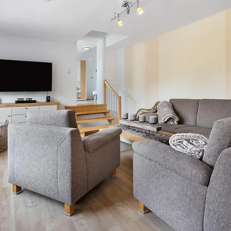 Apartament To Hus An't Water